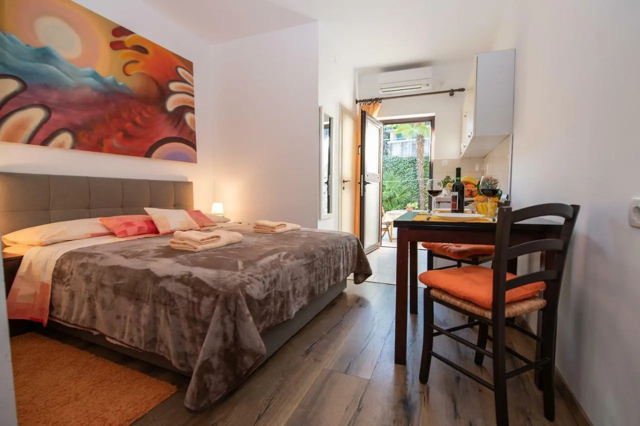 Studio Apartman Tasha Opatija 0*,  Croatia